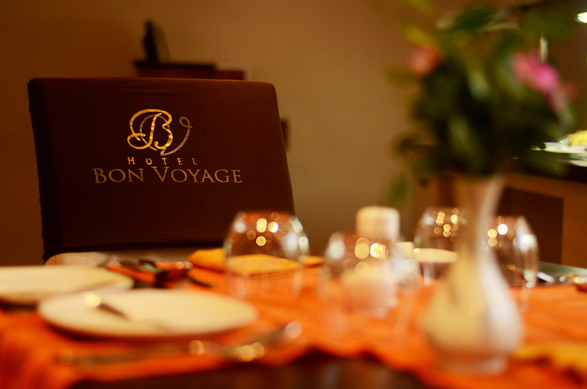 לגוס Hotel Bon Voyage מראה חיצוני תמונה